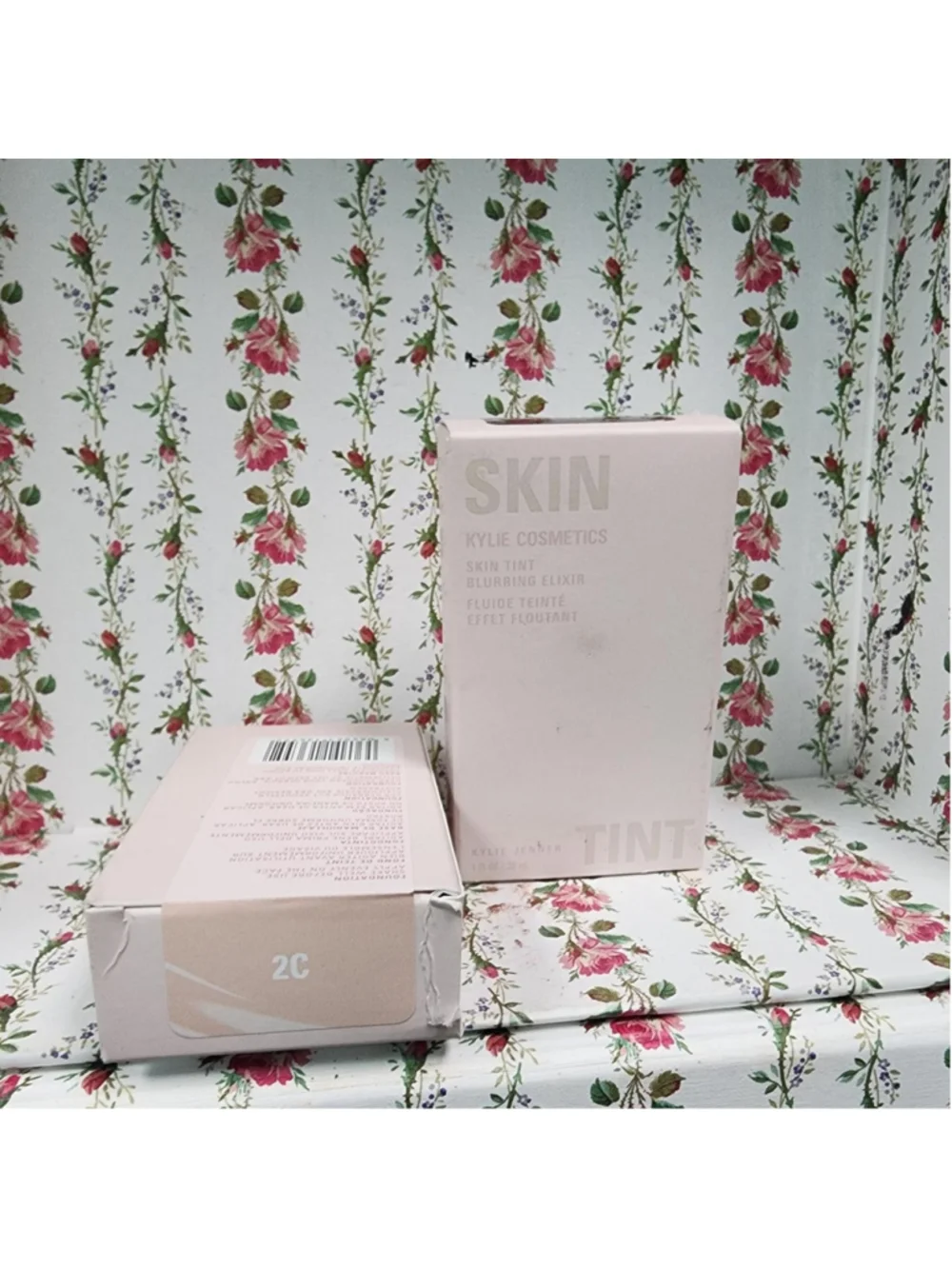 Kylie Skin Tint in shade 2C #kylie #tint
